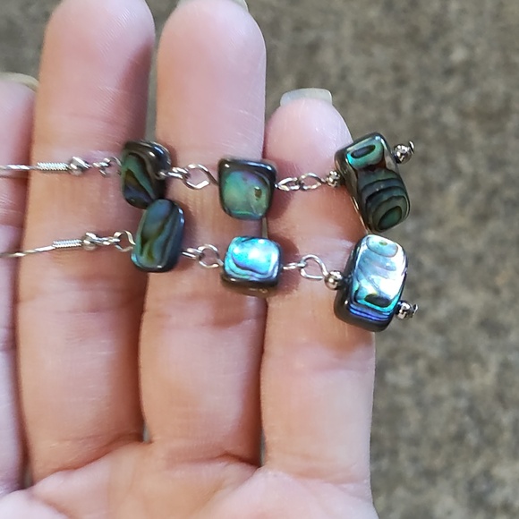 VINTAGE TRIPLE SQUARE RAINBOW ABALONE SHELL DANGLE DROP HOOK 2.5" EARRINGS - Picture 5 of 10